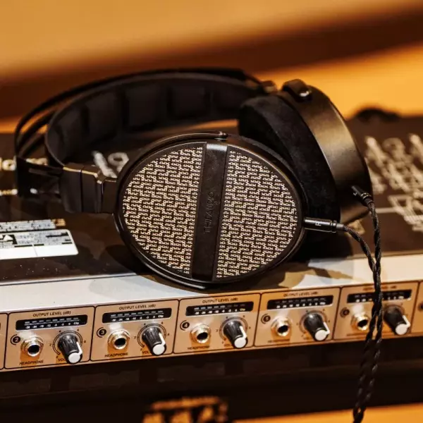 Thieaudio Cypher Headphones