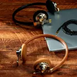 Roseselsa Distant Mountain On-Ear Headphones