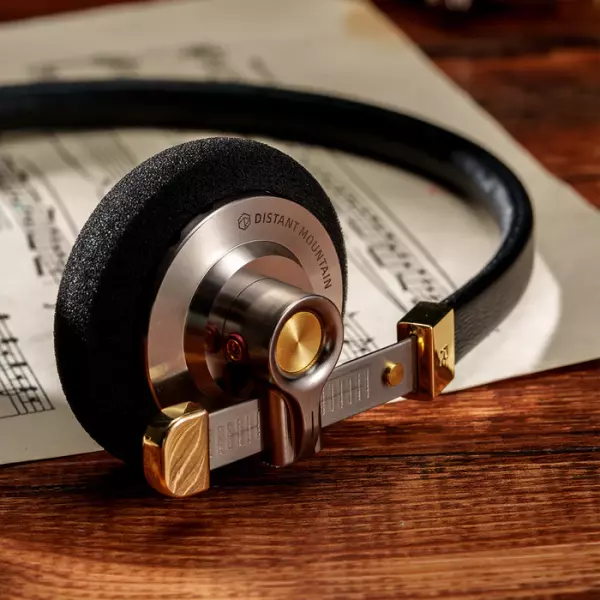Roseselsa Distant Mountain On-Ear Headphones