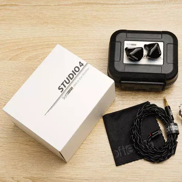 Softears Studio4 IEM Earphones