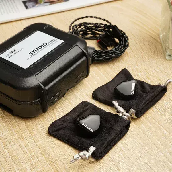 Softears Studio4 IEM Earphones