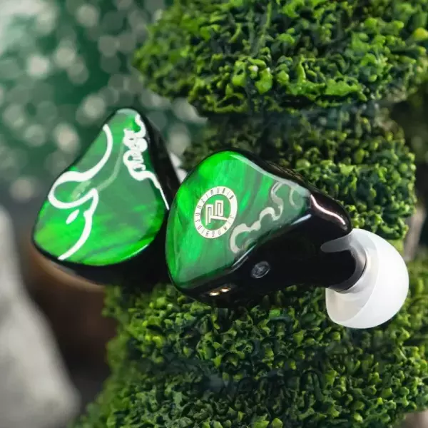 Juzear x Z Reviews Defiant IEM Earphones