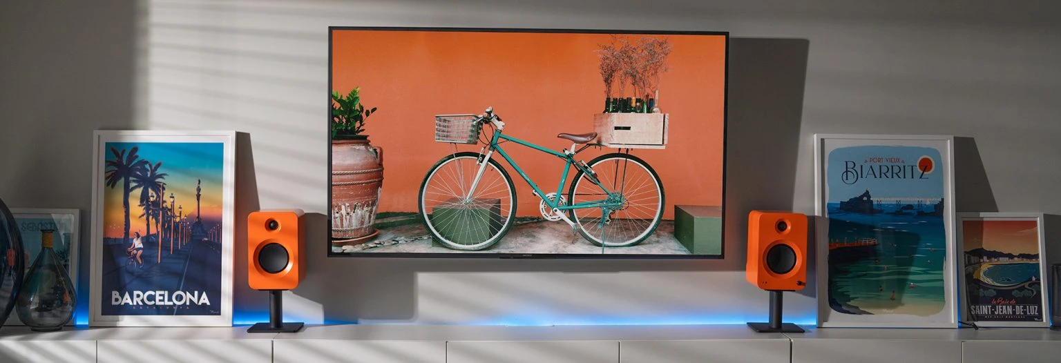 ren-hometheater-orange7-1536x526.webp